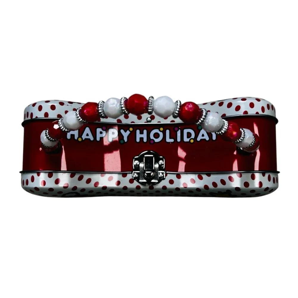 Hello Kitty Sanrio Happy Holiday Christmas Purse Tin Beaded